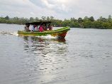 Bootsfahrt auf dem Madu Fluss